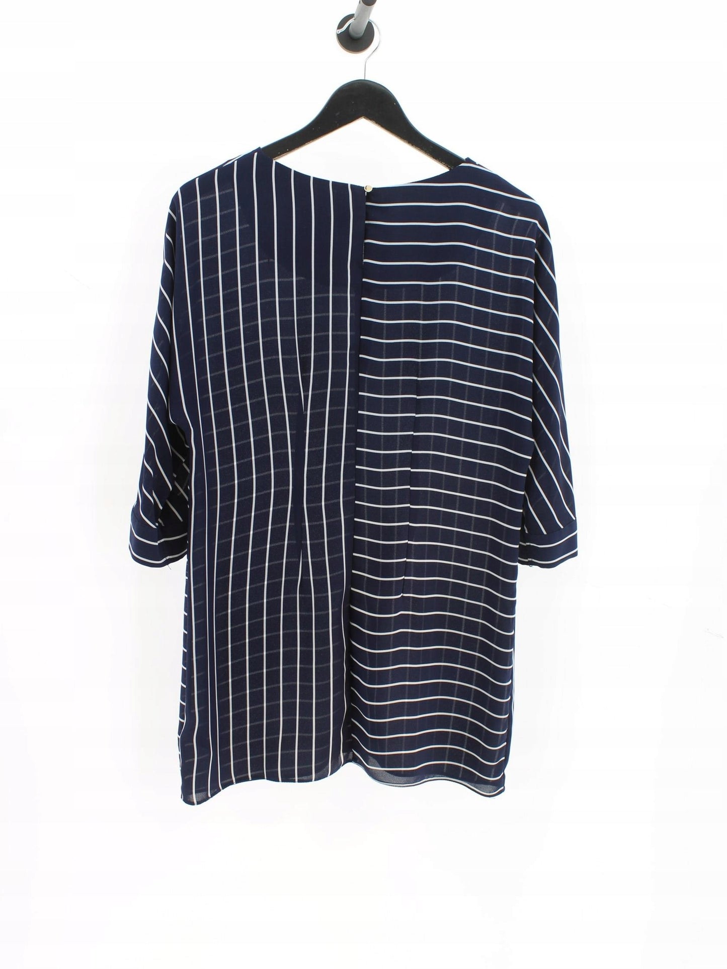 9842afd20ea034e53a68015c5e51138f