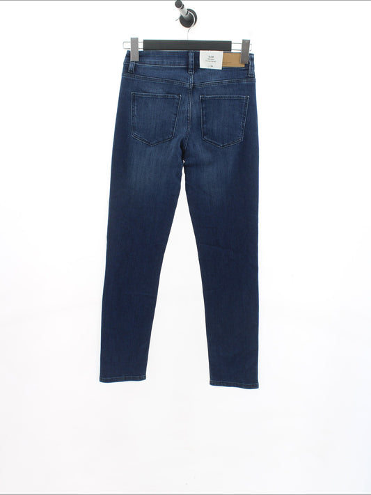 cb4cb7af4f2d62fe8e68315452e0efdd