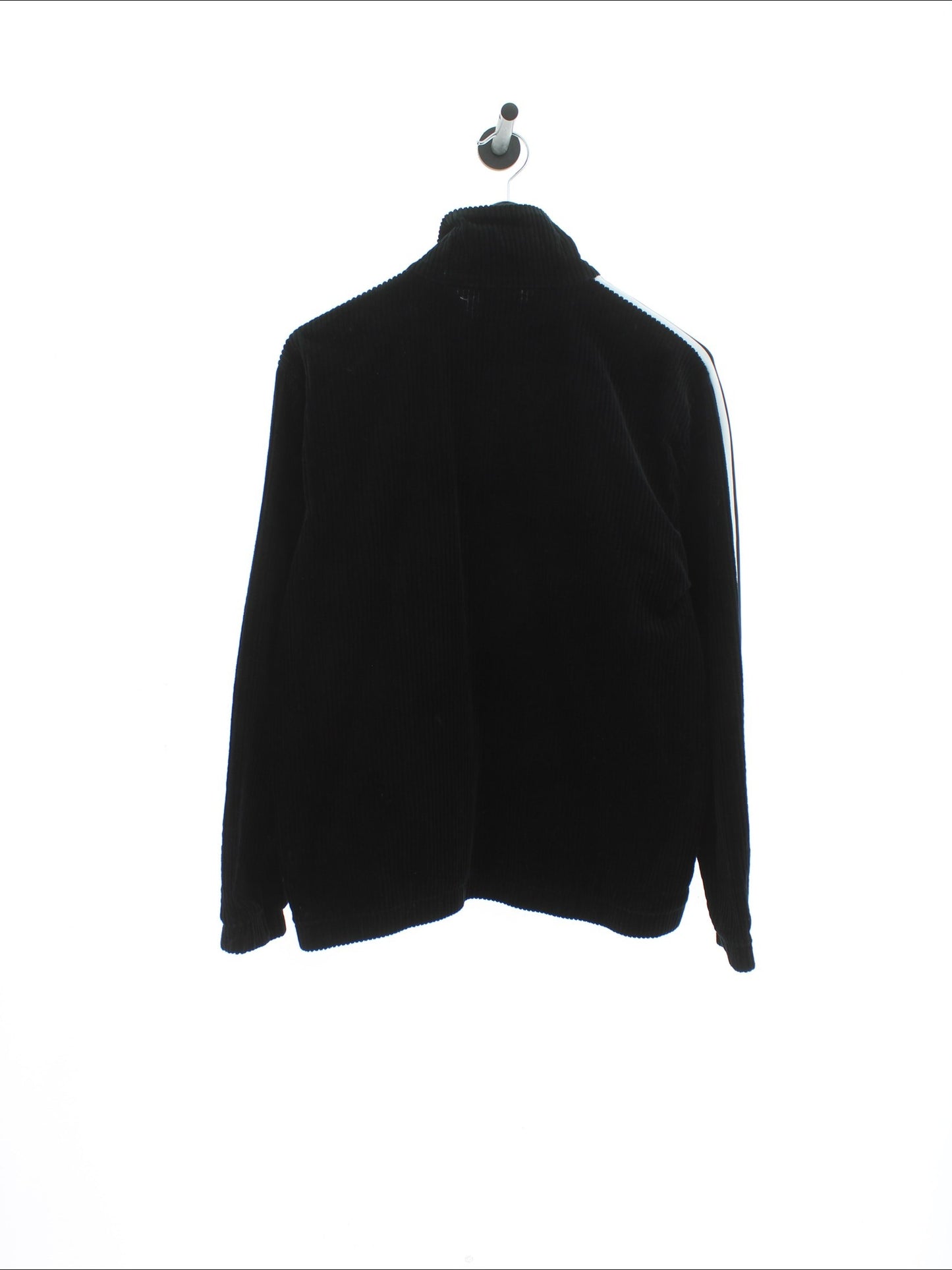 275b0328a4c3306a29d5a60cc1bbfb50