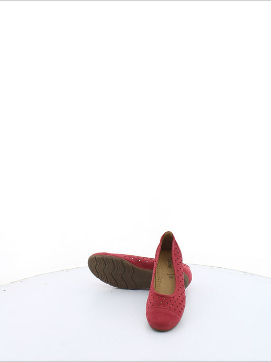 02e249cd82e2d1e4a51a28a04977fec3