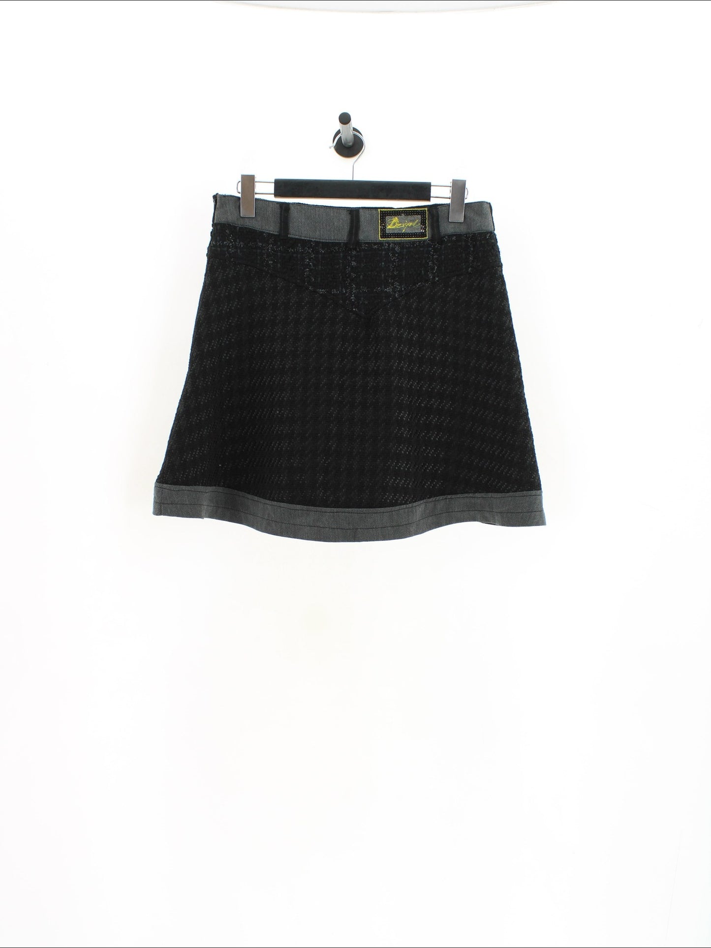 06e331751cd7aea7fcef731f0e543128