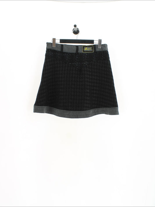 06e331751cd7aea7fcef731f0e543128