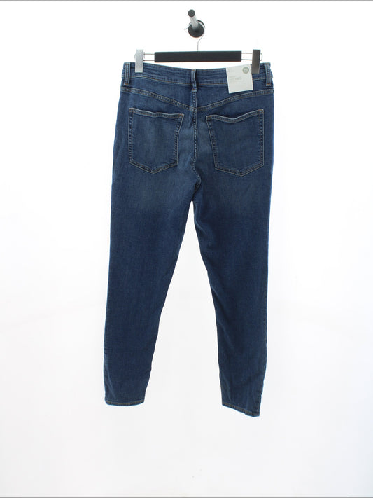 f3ccd663be15954534e75f87adccfcba