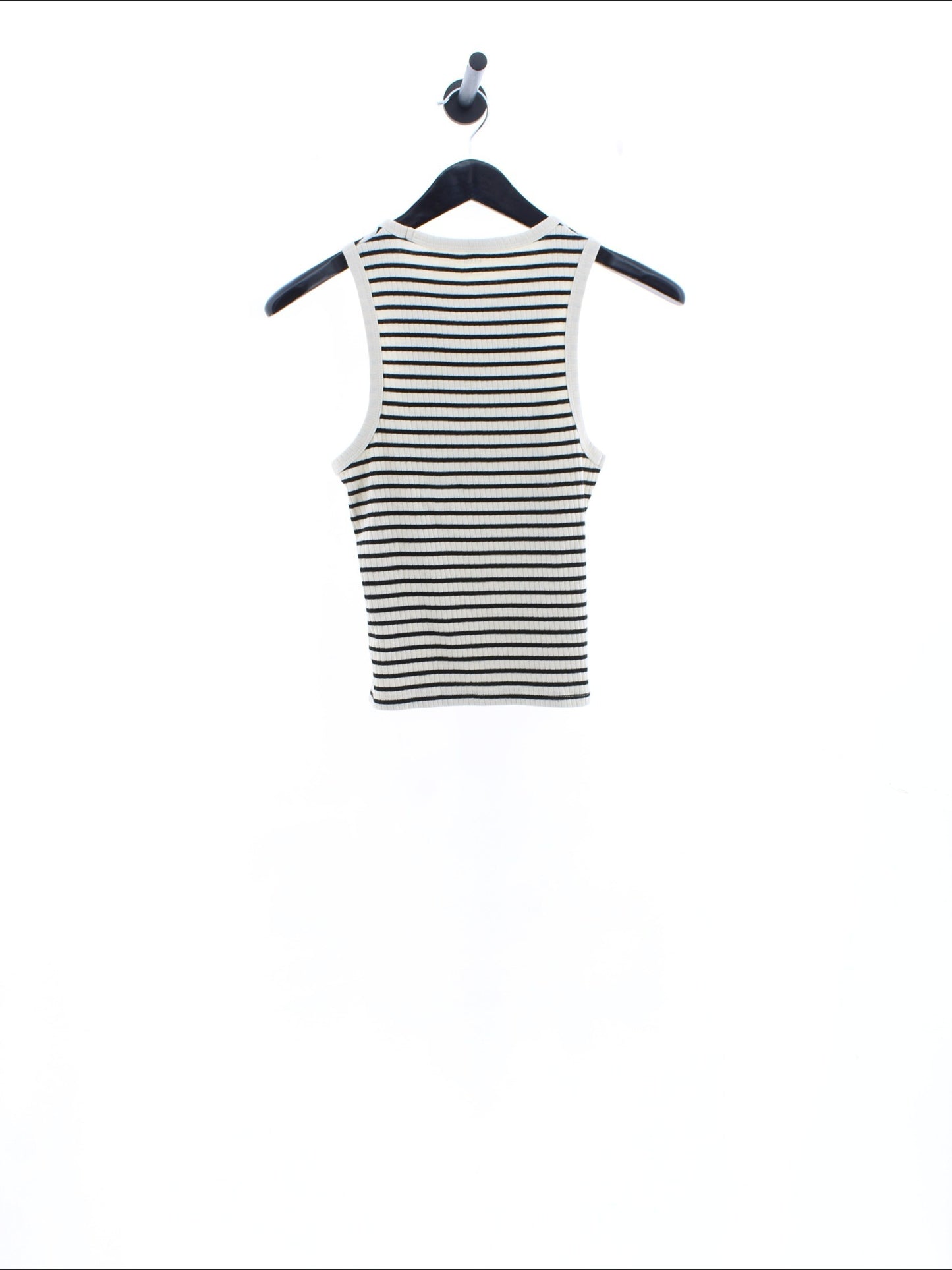 9ad5546b55589165aae0ecbf4f752d20