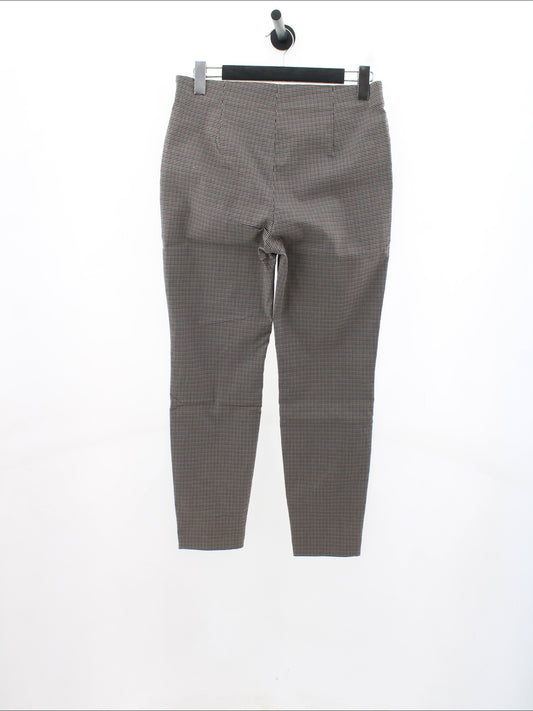 fb0829fee7e379da78708a5835622424