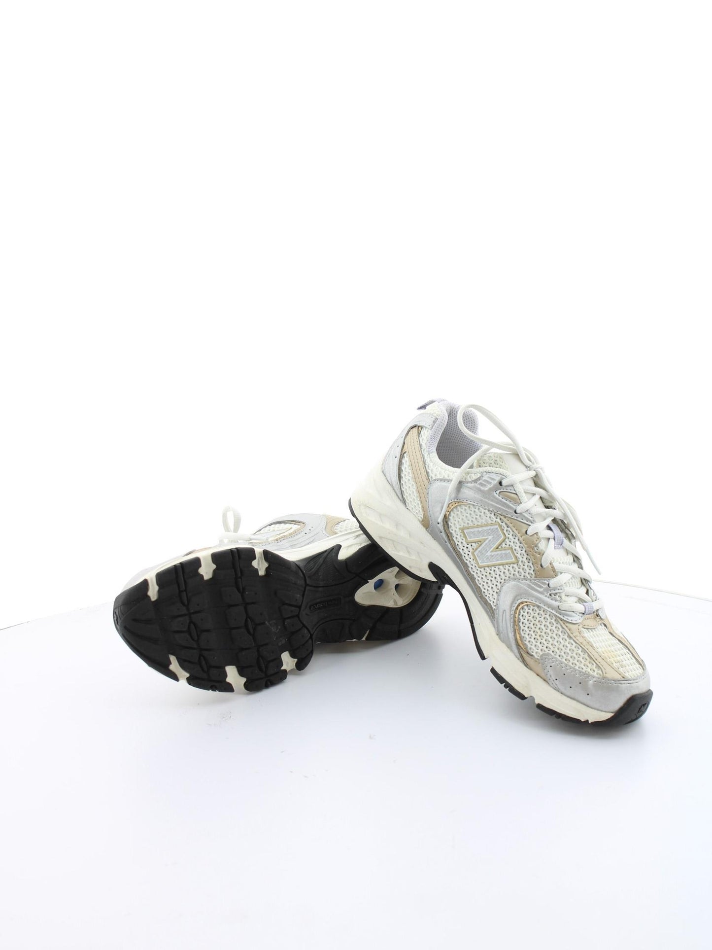 93fcc3ae0680fed0c7630e7f6e4fb89f