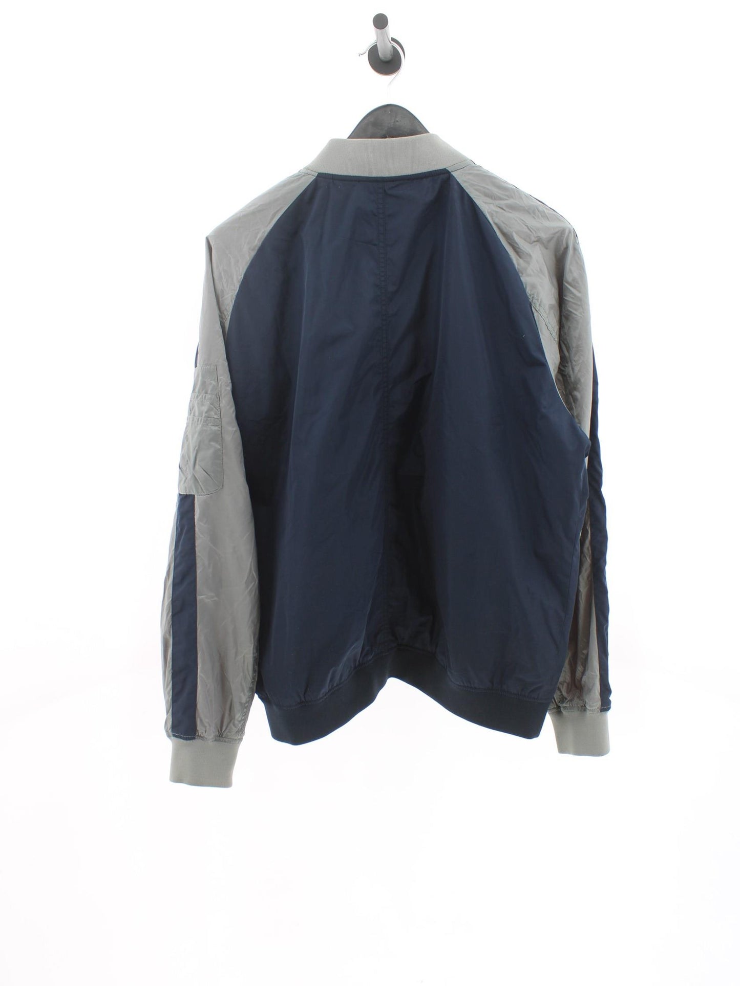 bb69fba882f738047d18a213385ca1a5