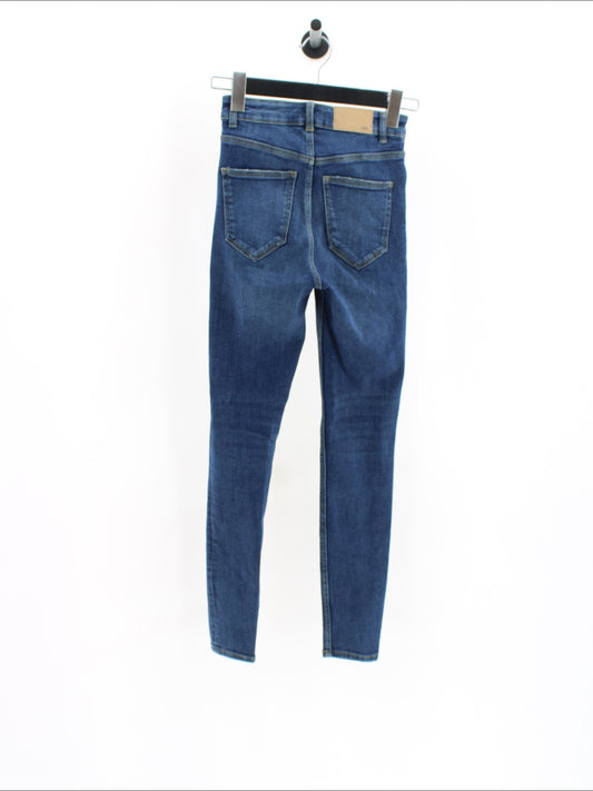 9758d8e2b1200da92f6485f3ec9c678c