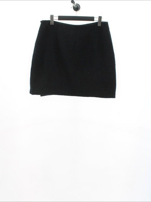 b925dc8430e602f202eb86244e7e324e