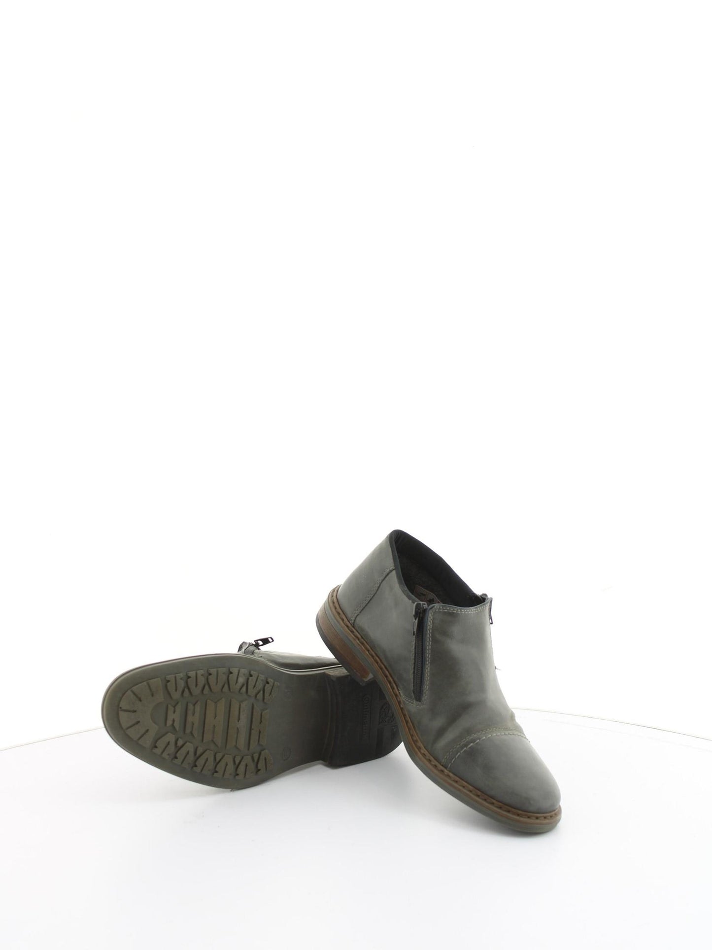 52bee0a5d95aea965e8597e069deba1e