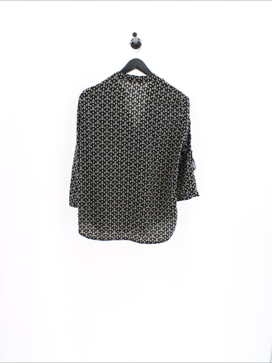 00b2e5d2d9f4abee10cbd6d198b0b778