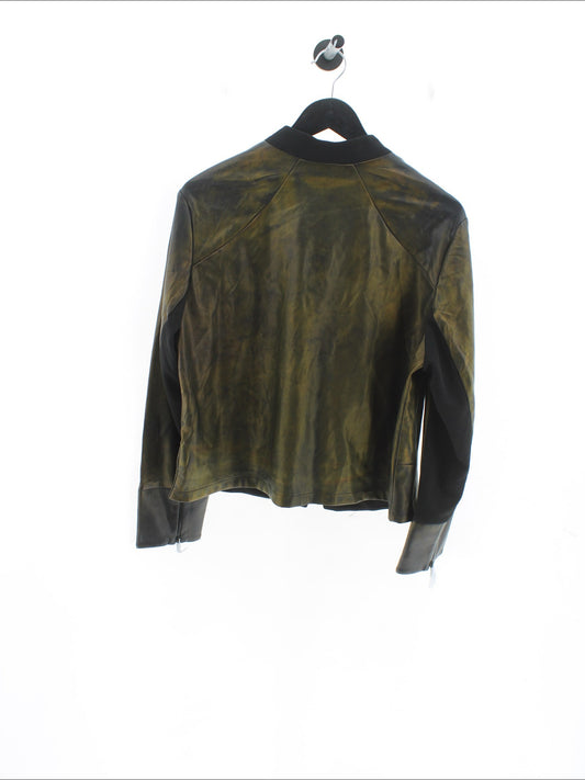 8a8c10cf9460b96364c4b81c2ba481ce