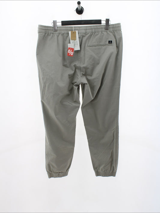 0b6493b4aa12187ebe8482866e2759a4