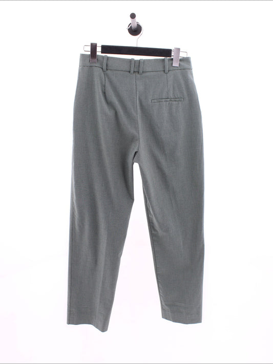 aa4b03b369cad5b26472b22795e9ffda