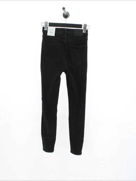 878374d3cb1dc35cfdbef71c07f3b00f