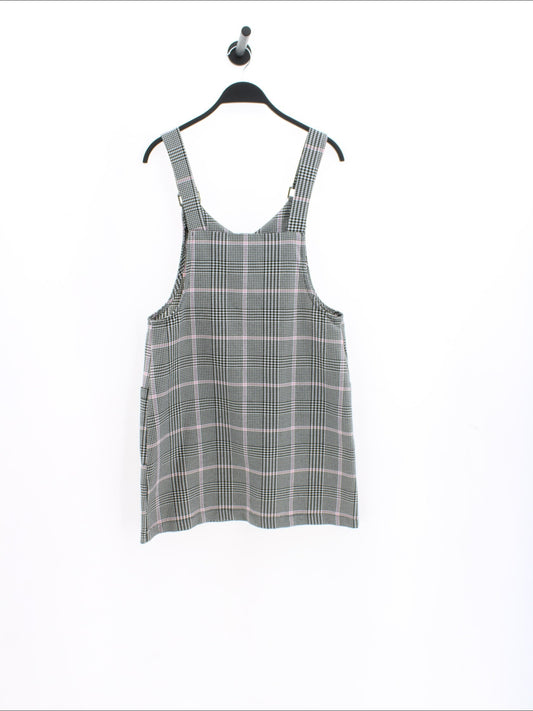 6d38fbb90657a8a00d25decb63d83f44