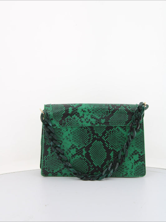 4d9908c89a929a684ae0f30172f7326f