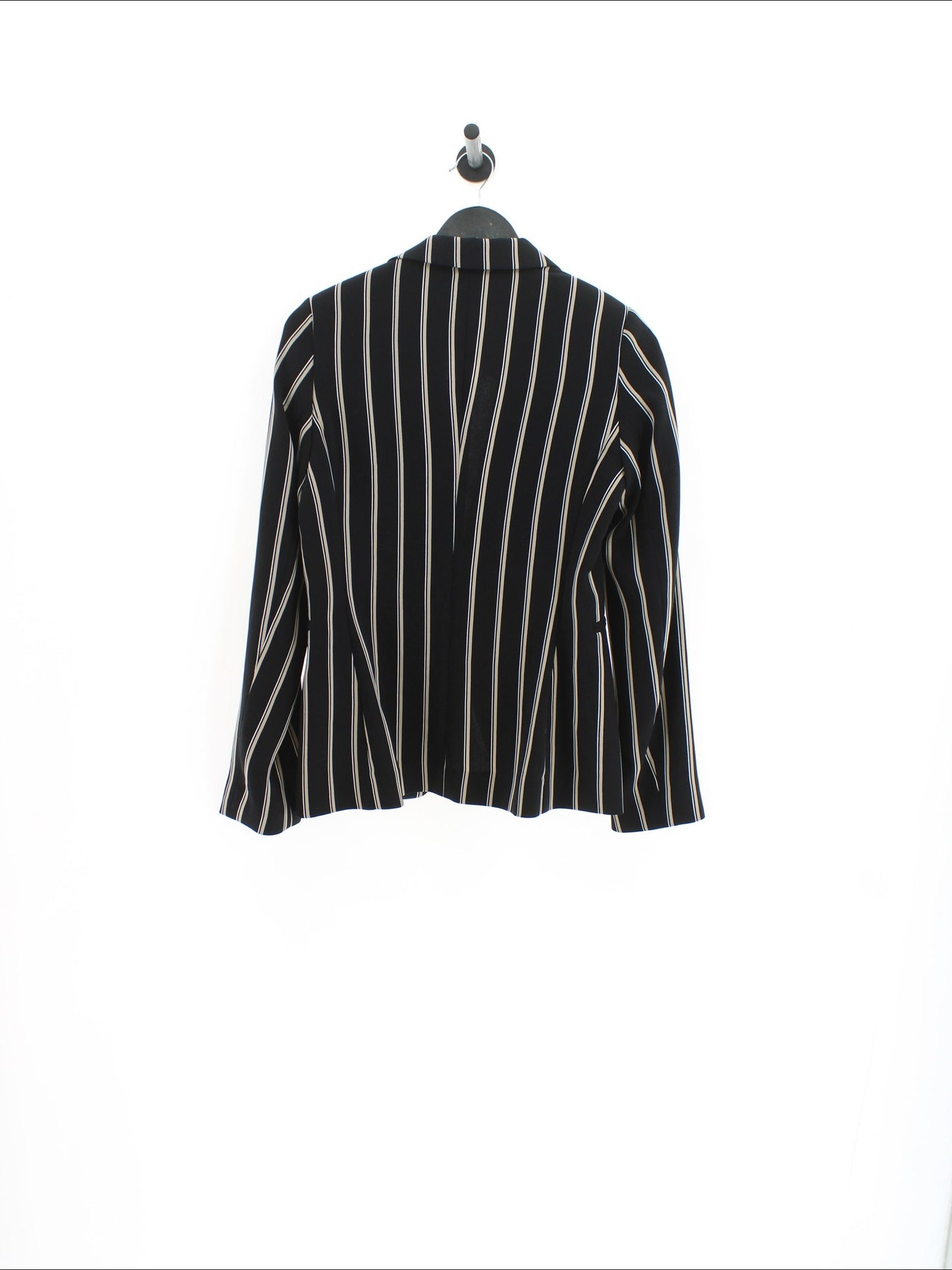 70e505e4d9511c881308d1fe4af419a1