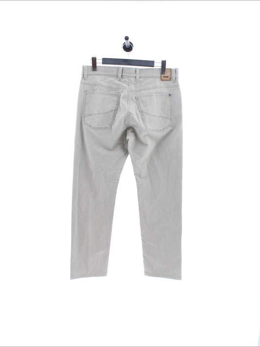 Spodnie Casual Pioneer Rozmiar: 44