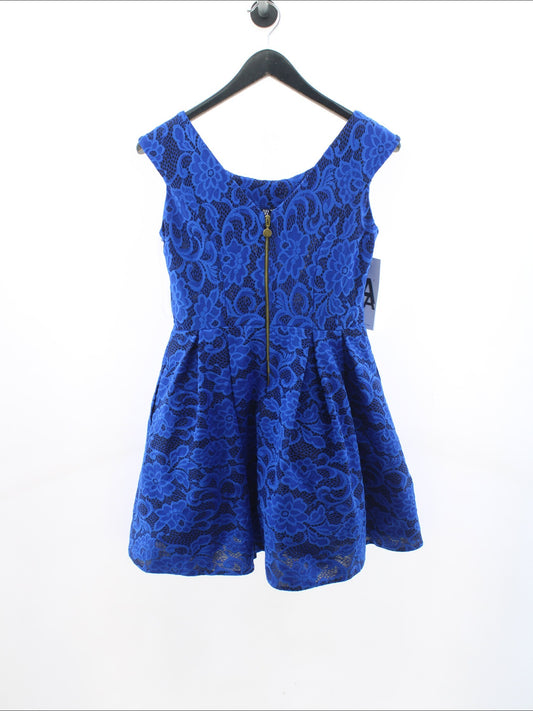 59eafb2bafbddacc7d1abb3e4379cf9b