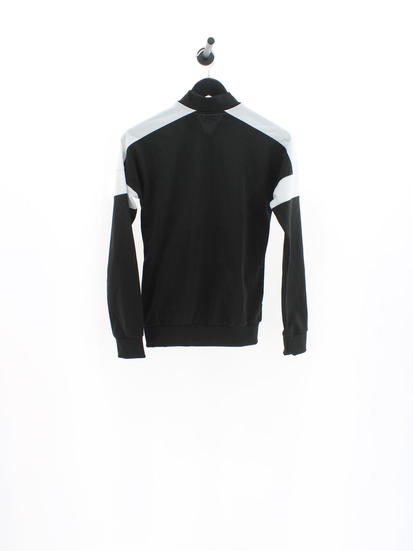 e7c0f6c7e5a625159944e14fdfb6405f