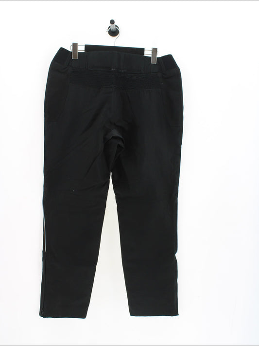 ead8734cb6af41653c7b93f64ffda87e