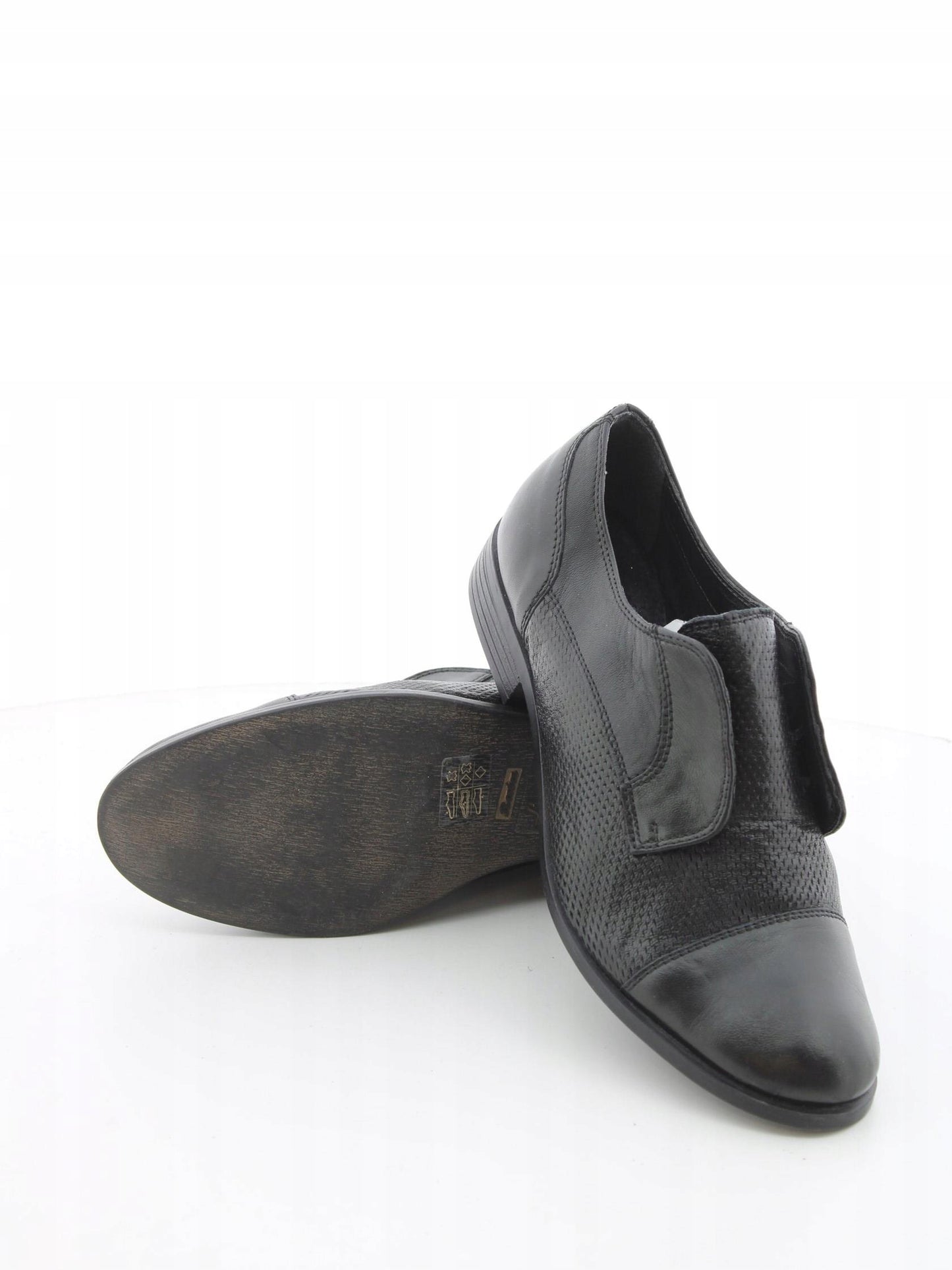 b6a300320856f50144682bce9d7f12fa