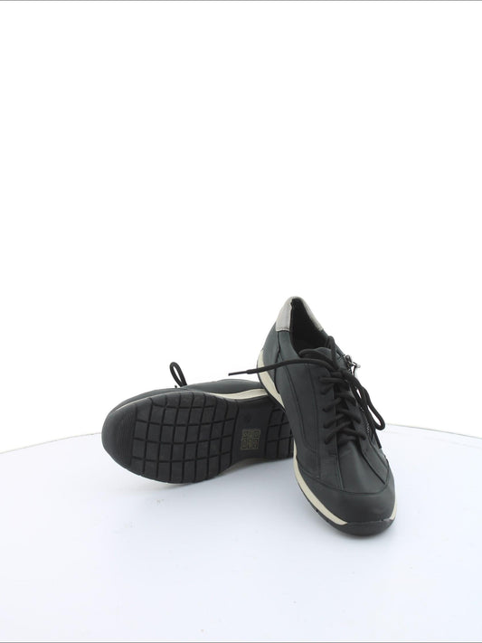 f0b9829f5f71f1f3f23d97f3ae02e9db