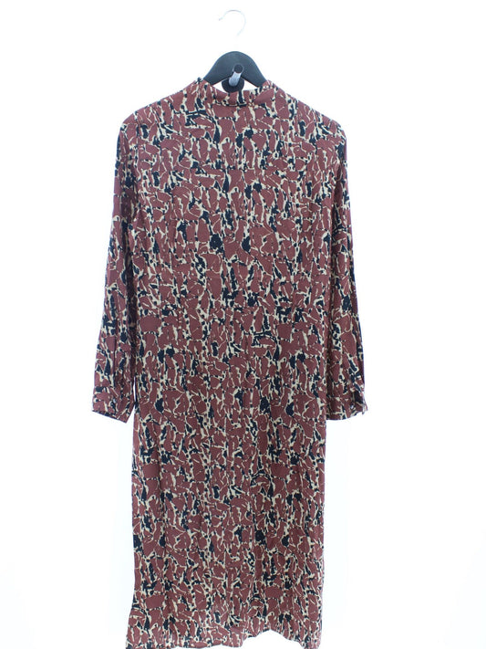 c209851ed7f594871385bef07232ec11