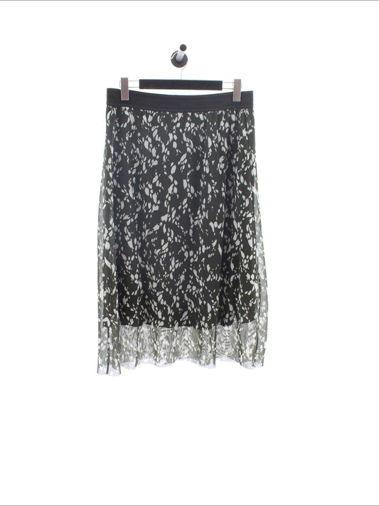 e776cd5c21b1969100a56a23905c696e