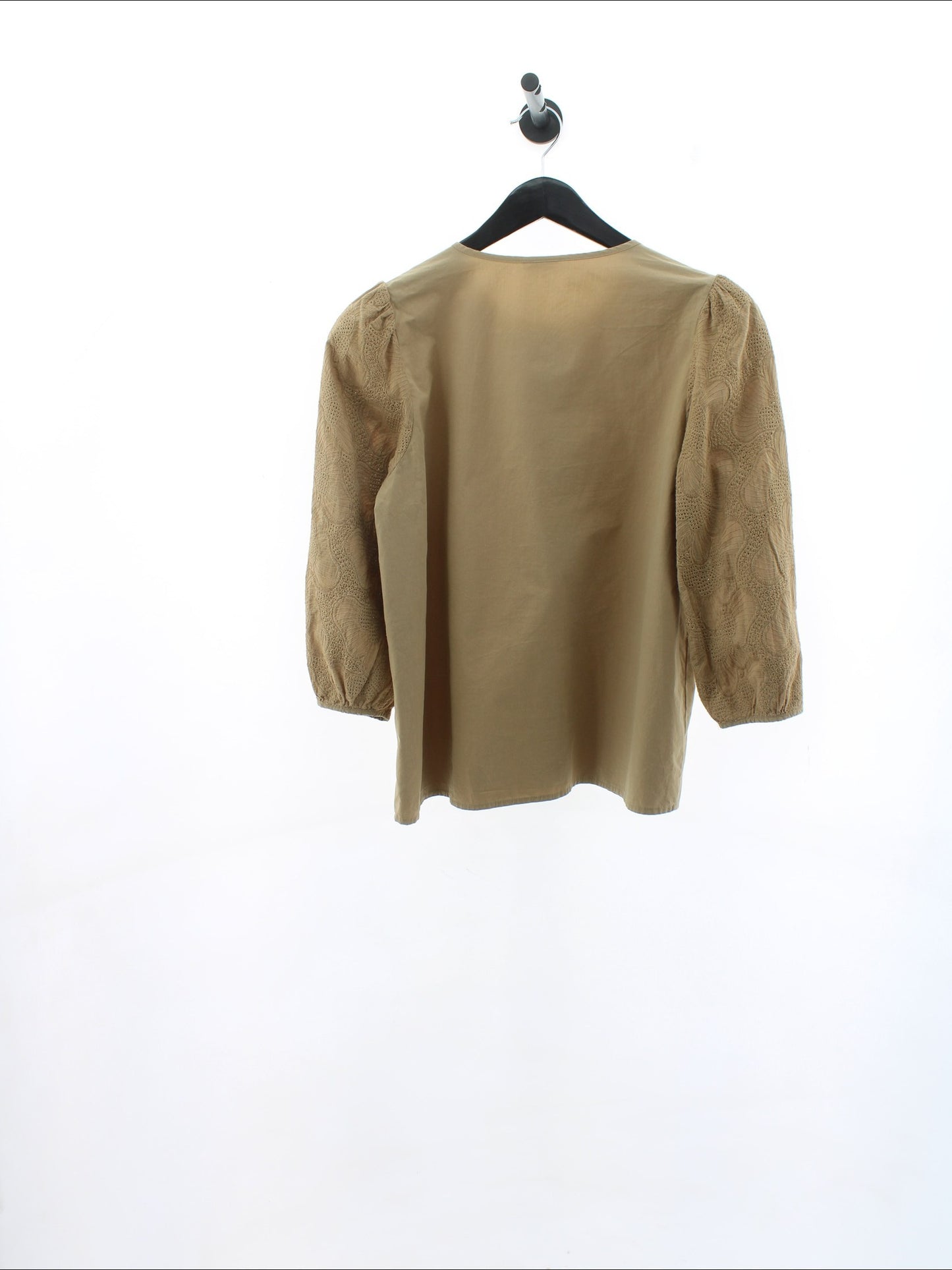 be8ed38144b362890f1c68bb9c513594