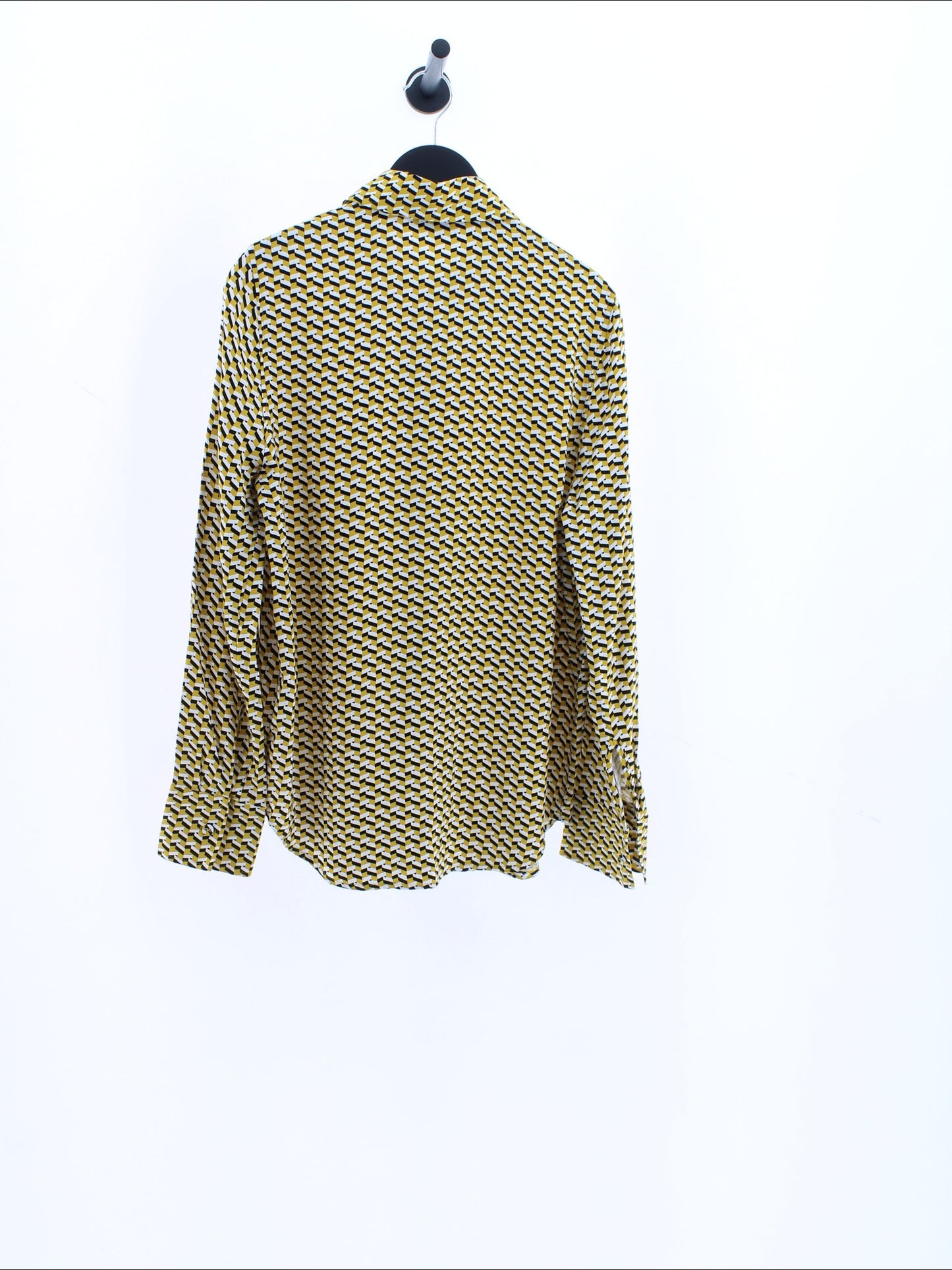 33e23691e3d0bdab638c7d93cd729f88