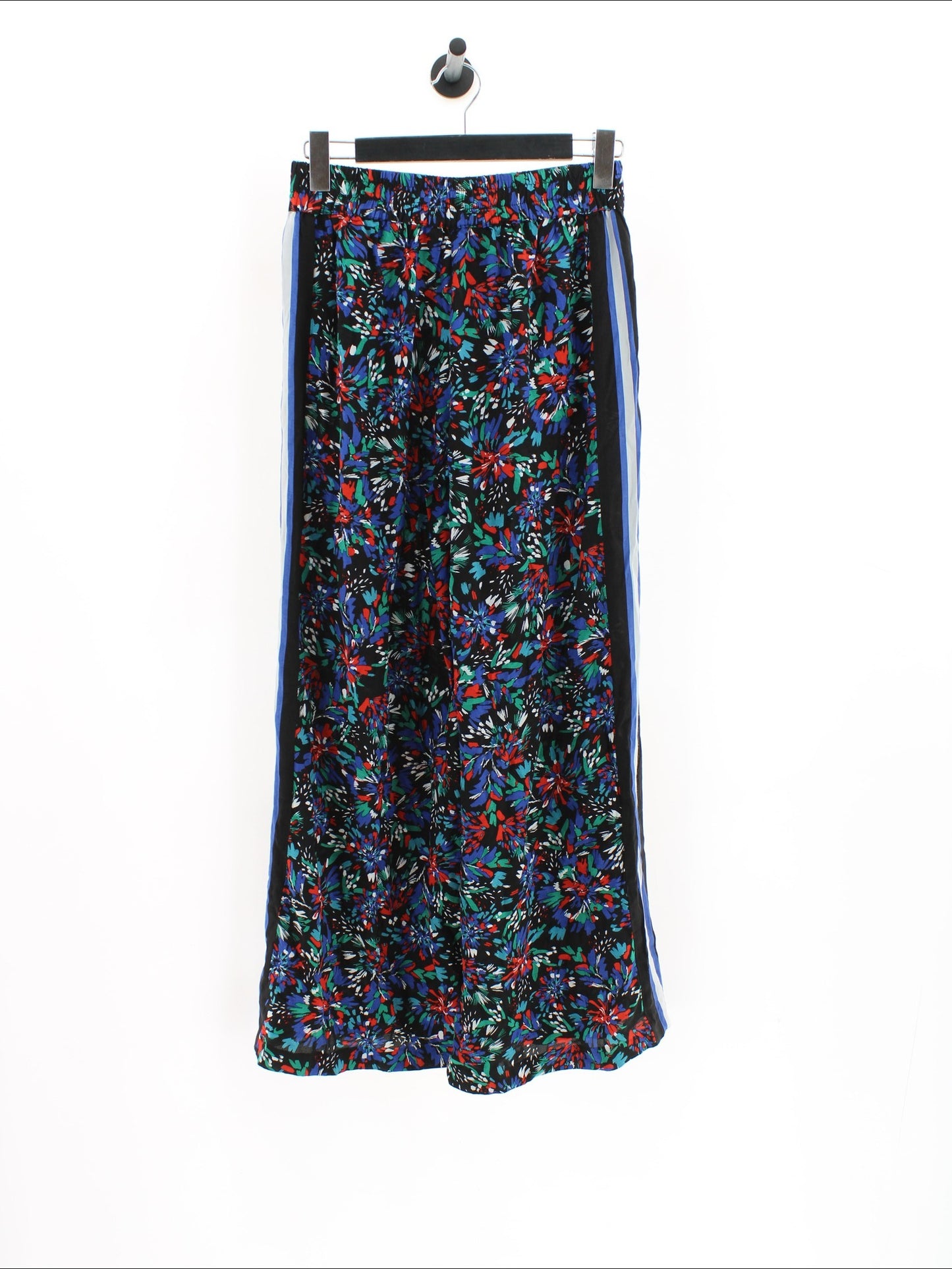 60e423b6421efa505a5e8d0fc0b3b4eb