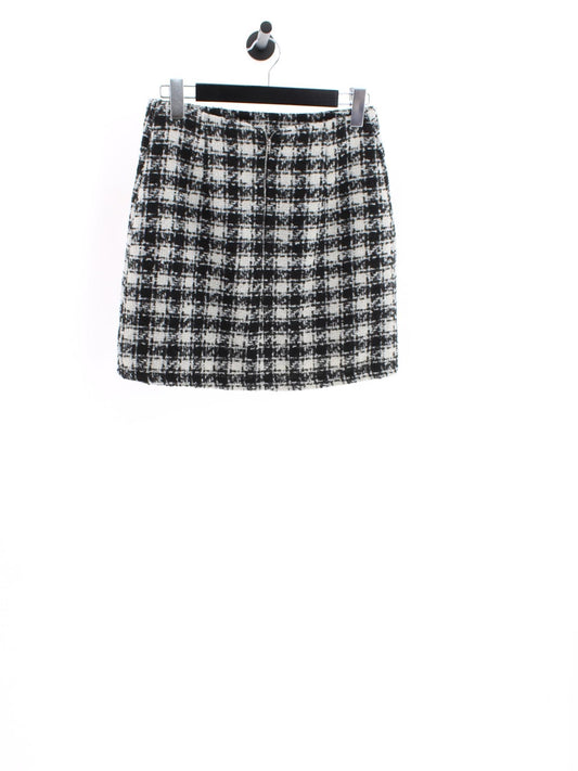 8e2dd441b1638de9810f18b373c01f5d