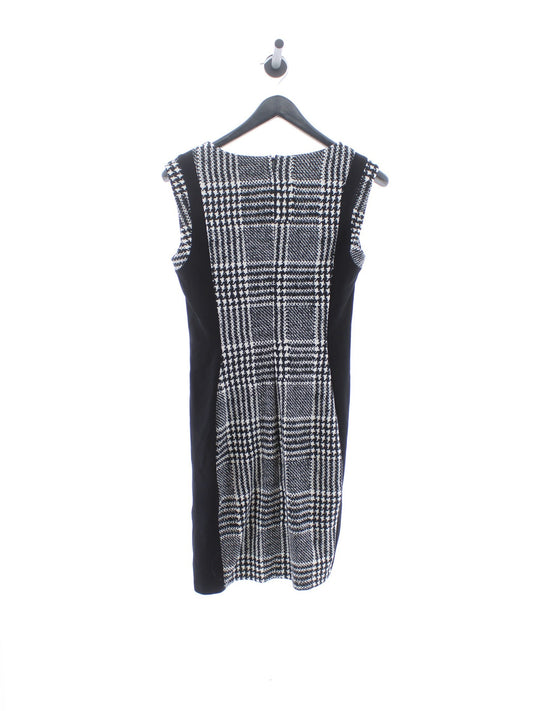 6dc9f2947bd415ea2545ab9101e9c79a