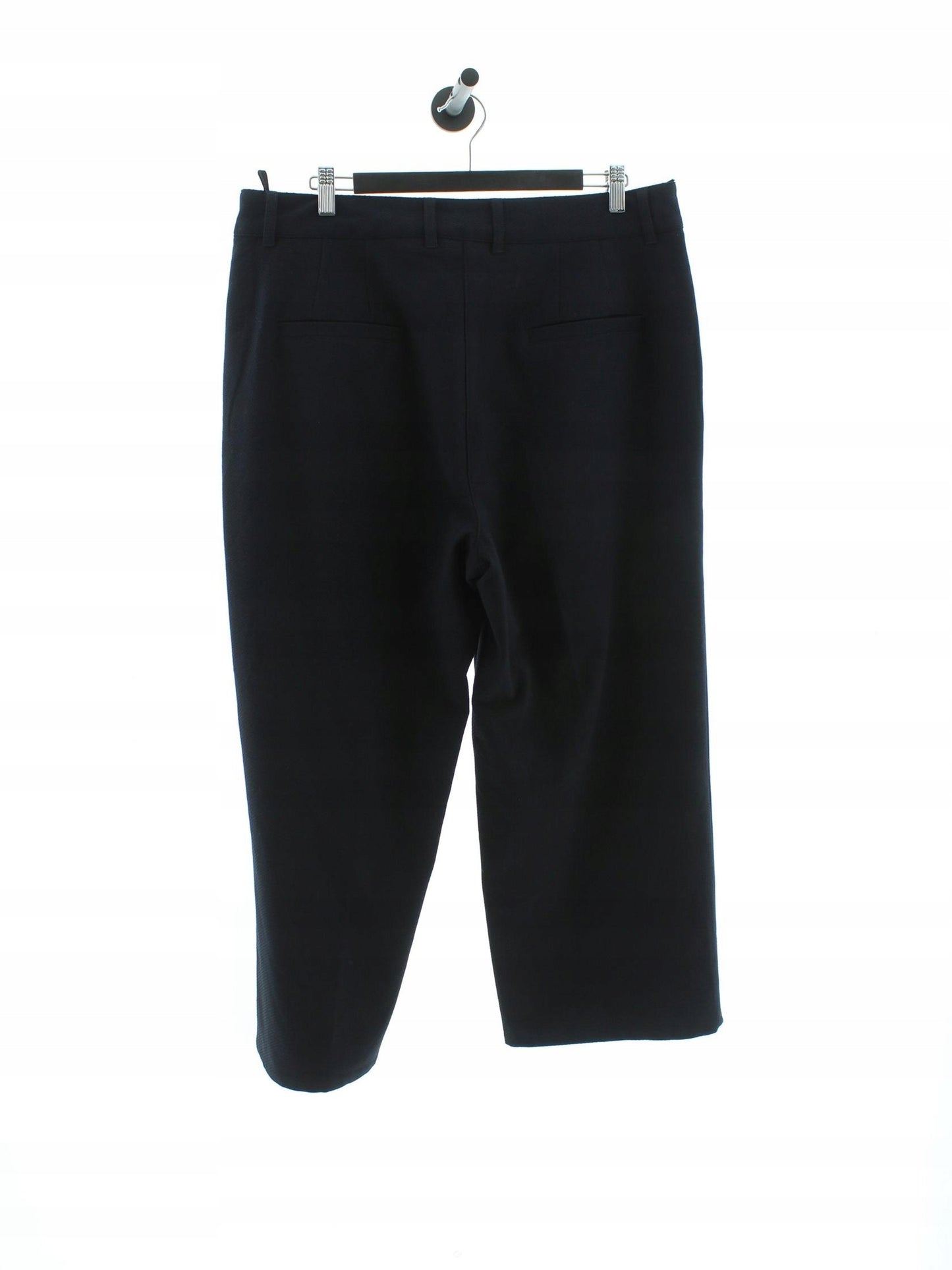 69f80b355ea4f144e3b781d450d0b63a