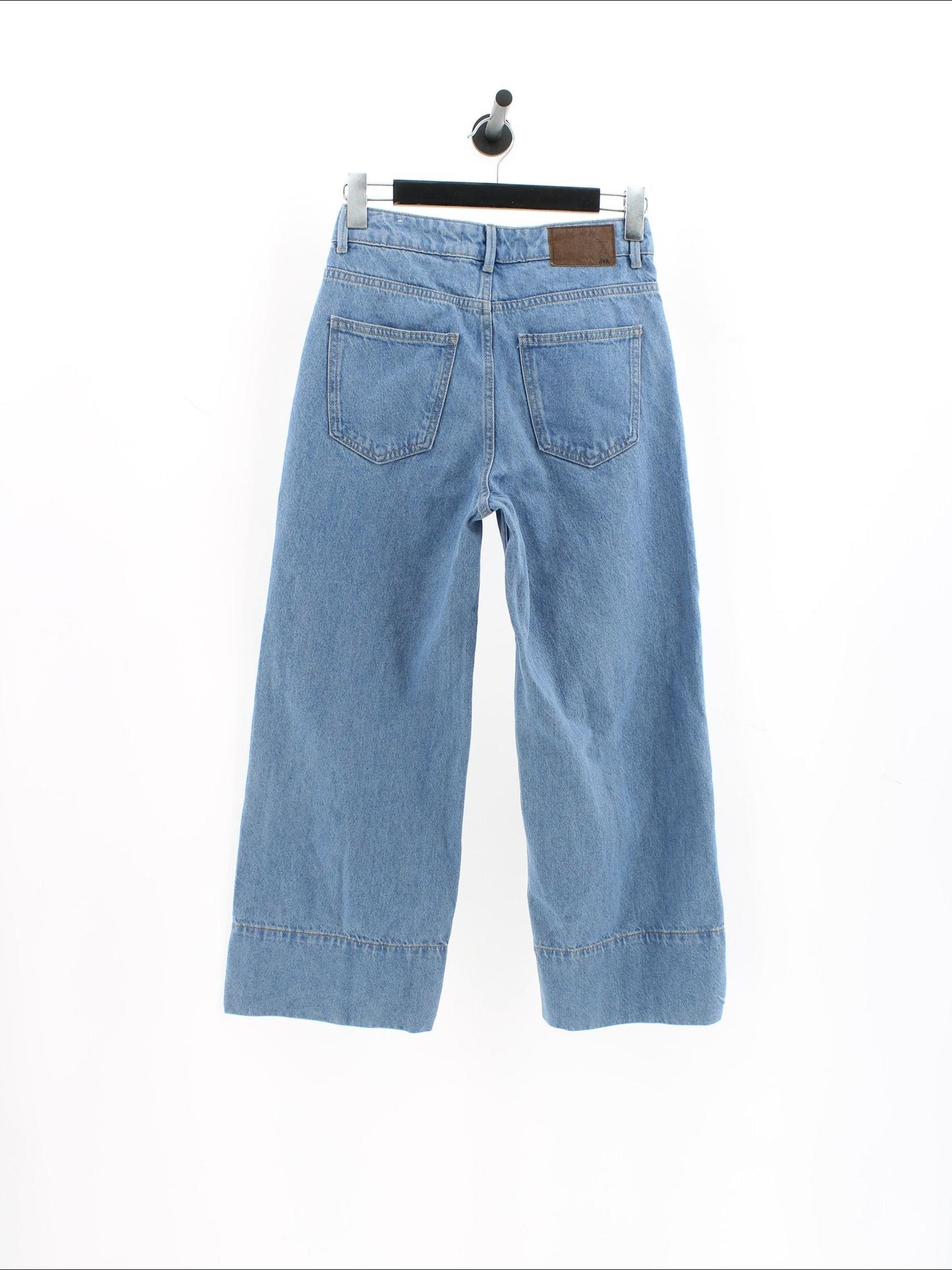 55fb97c4a1fd106936f07e549b5c1423