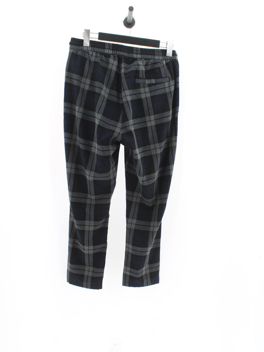 76a642dd60f0fa2a41a6bd63b4c11d14