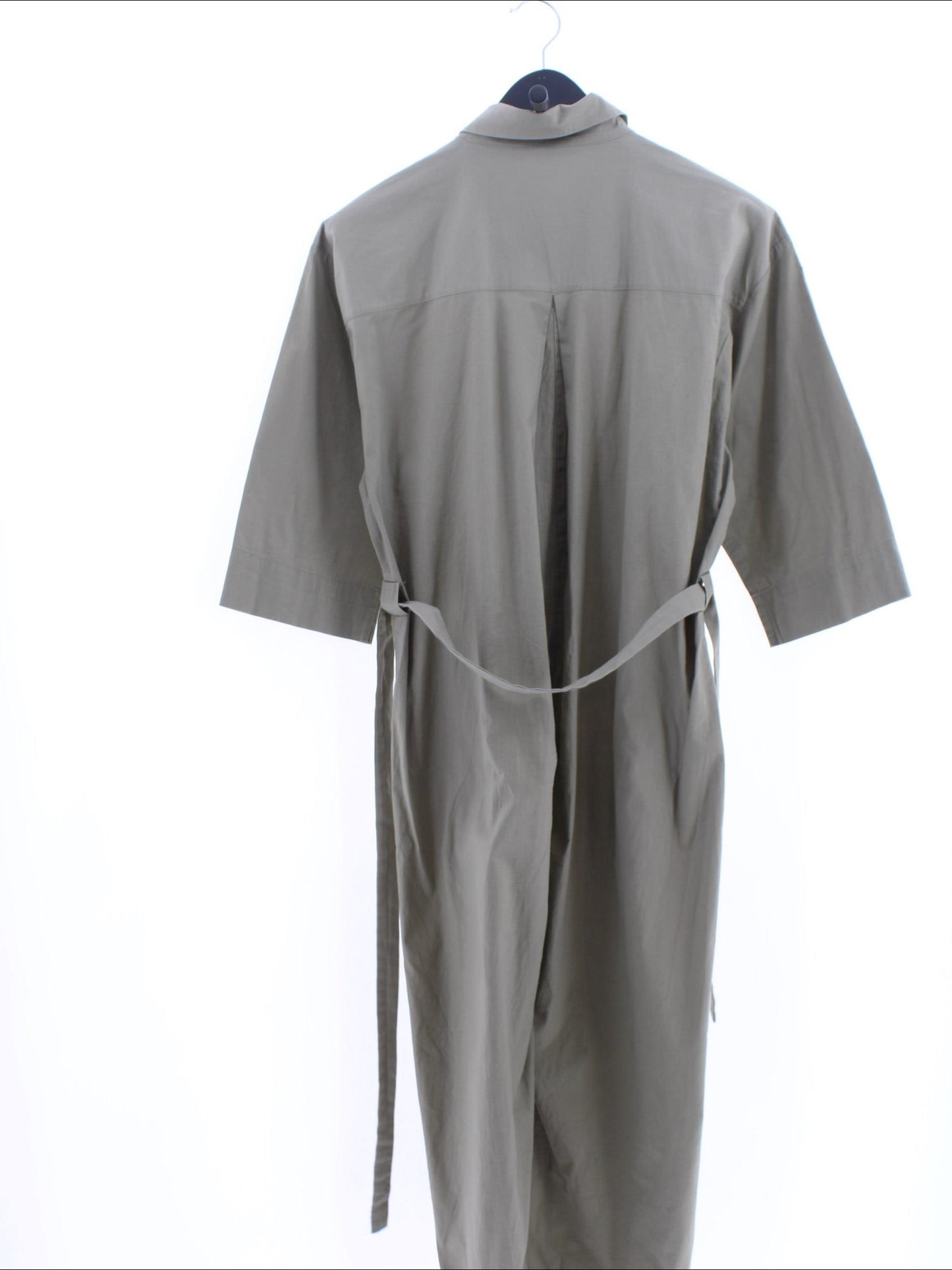 7bb3cdd7705ae3944abe5da2f8b7542f