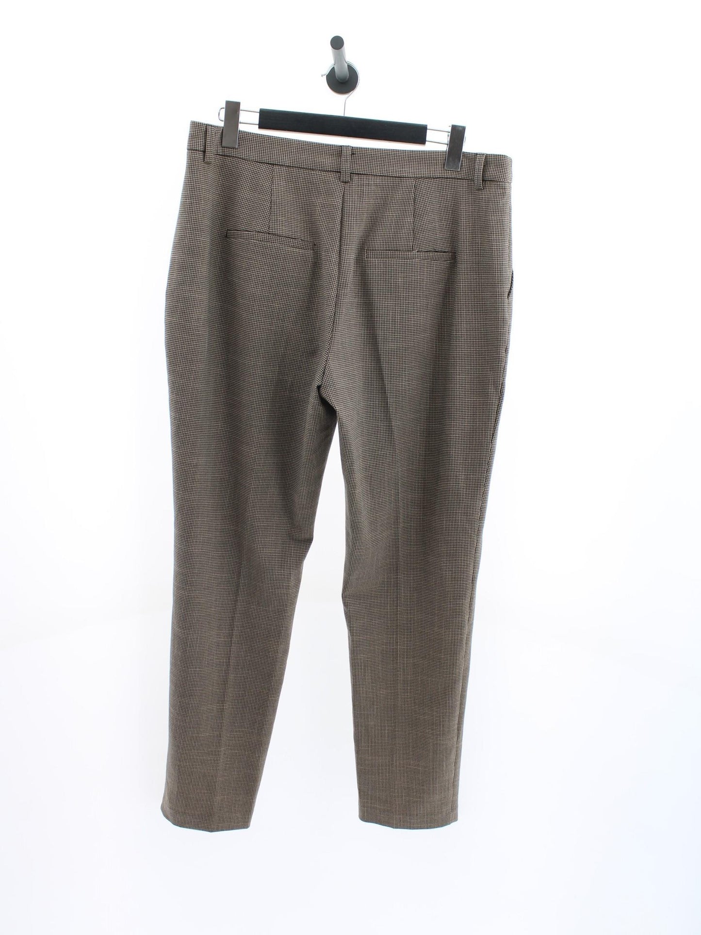 c56e7d93e6bd20ac941903c47f0e9045