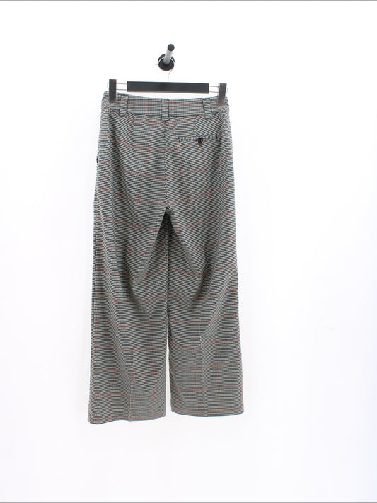 a9f5bafeaa41418469ef5a98b5f21a1a