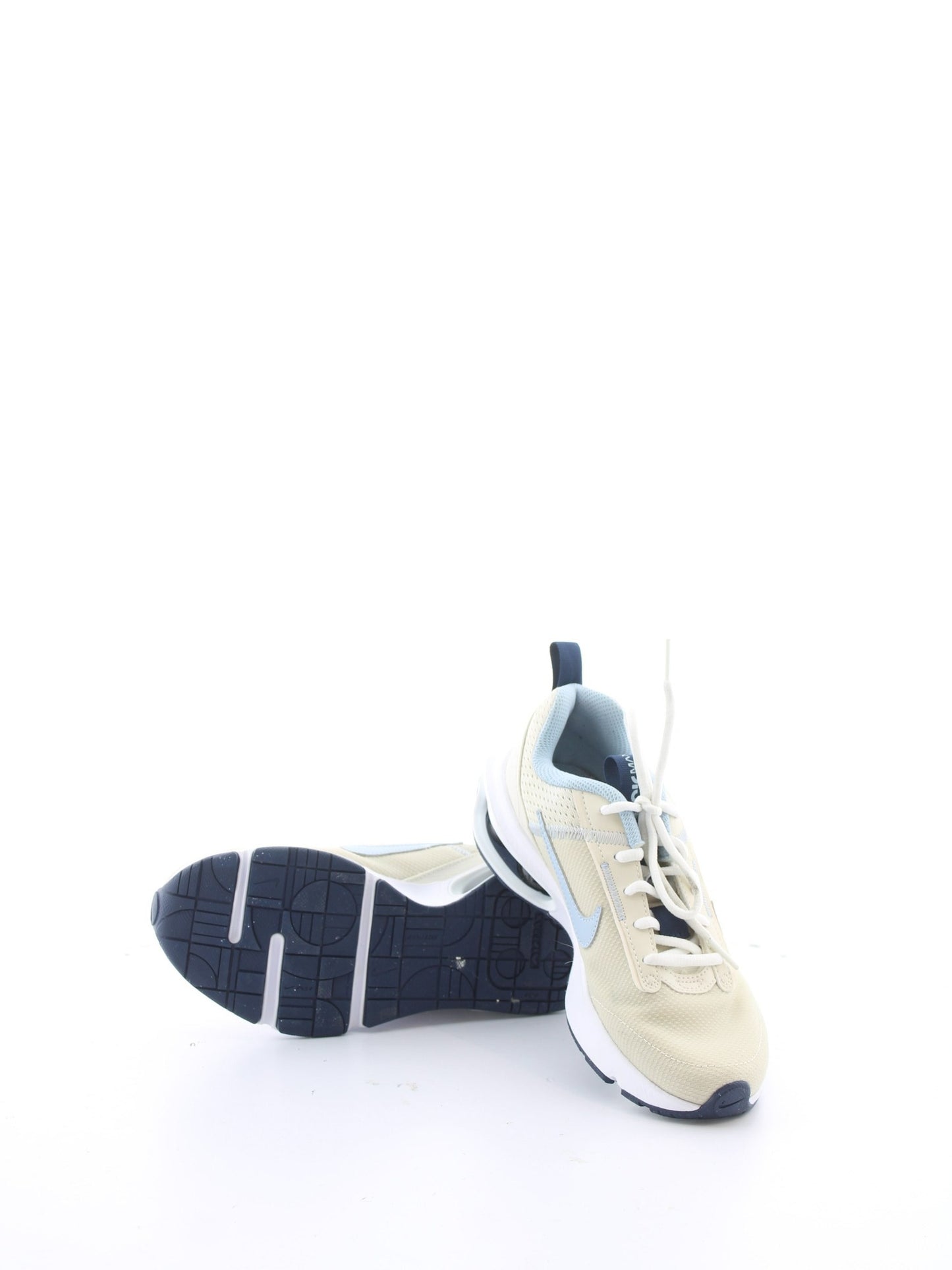 e77b9bae2d15f72a198d6582f9c5b4c3