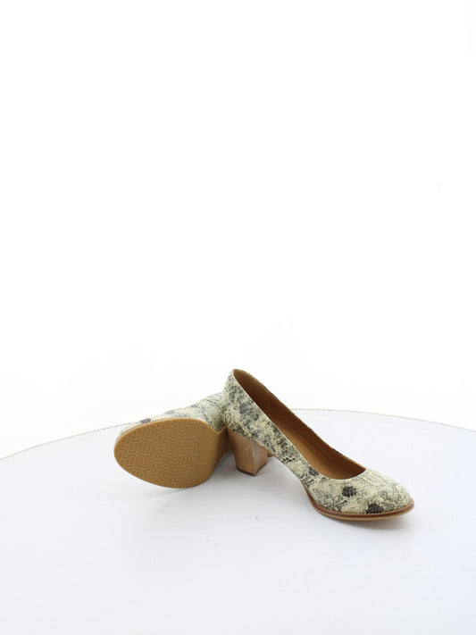 eeb55c47d4cad9aeb2bbf8af3d2f6540