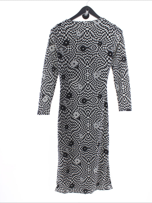 58ebc193806775f33780a965613446a4