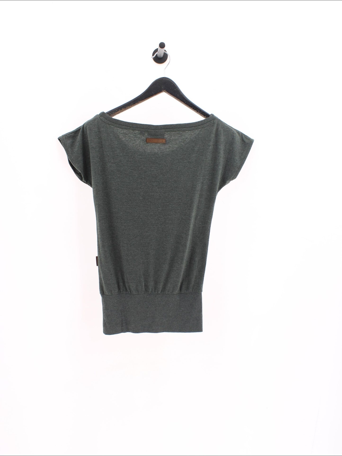 d73f37ecfa24f17e0d25d78e3b3af887