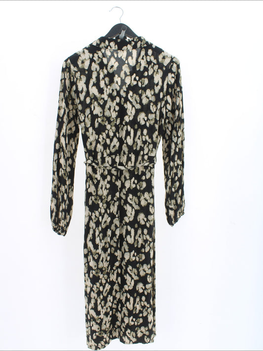 e2b9cb7608fa9032f169f3f4bf75f760