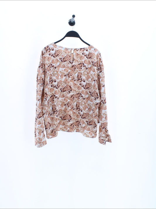 e909276e3afcad38d69f0826b95ca0a3