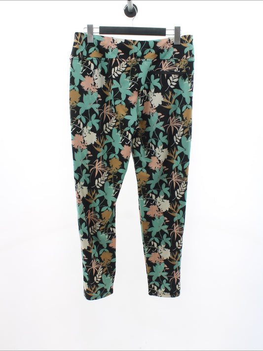 190a06cce3fcef04552c480ff2375973