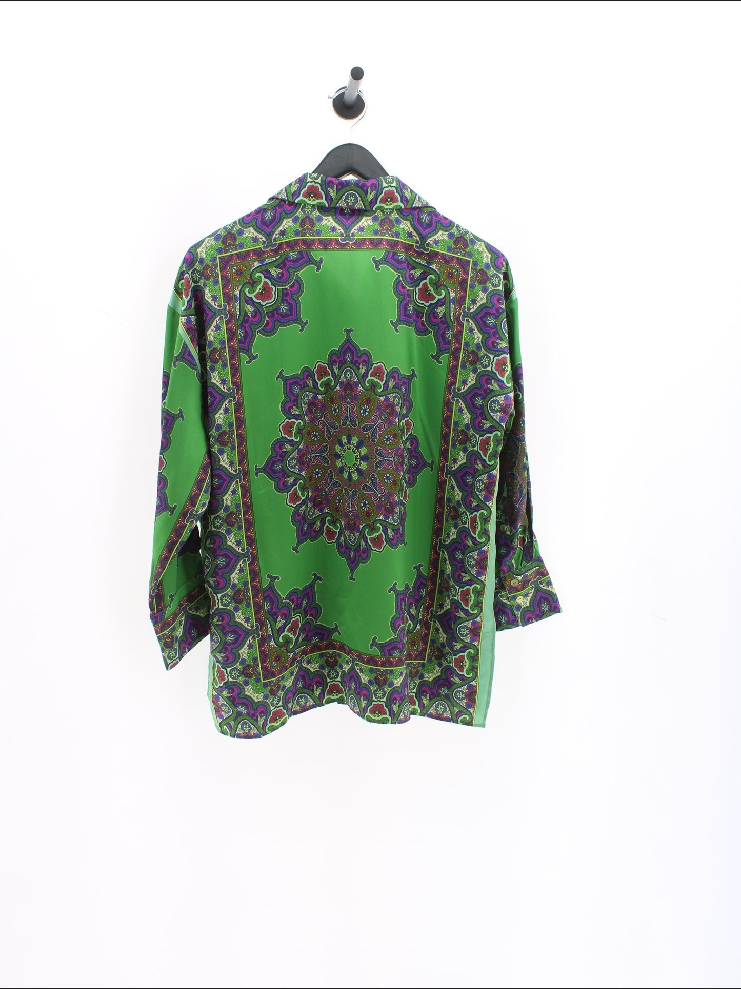 5889ed037e5e41fa9b03226e438b49b4