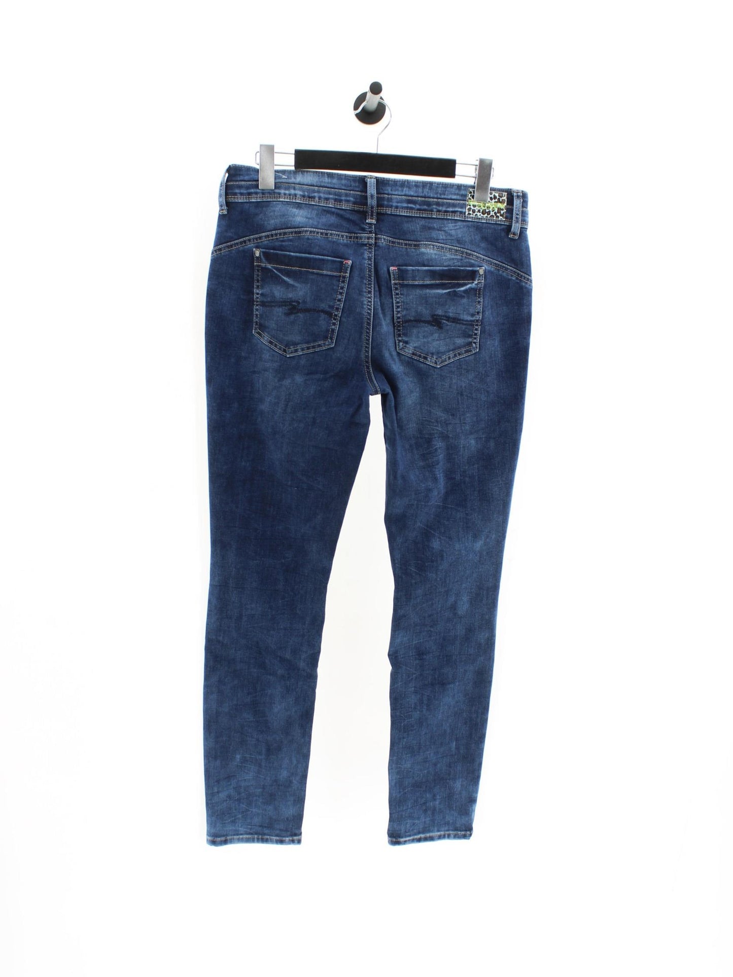 ff25c6fc9911e5c5a525de3b69003b71